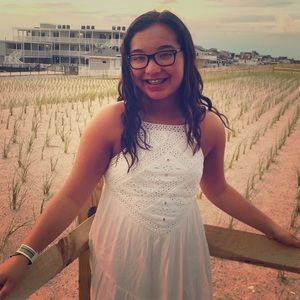 Meet your Posher, Emily!